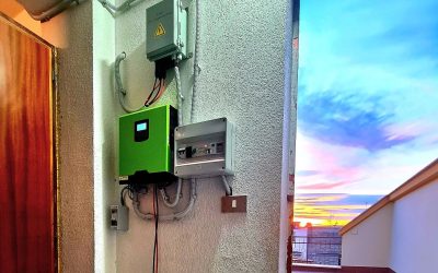 Inverter Gruppo termico solare FONDITAL Caldaia a condensazione impianti idrici termici elettrici idraulico elettricista